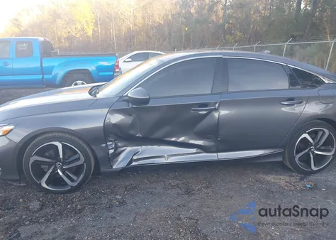 2018 Honda Accord Sport z USA, uszkodzony, nr VIN 1HGCV1F33JA156083